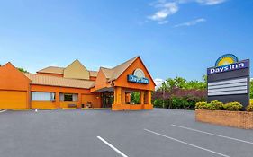 Days Inn Knoxville East